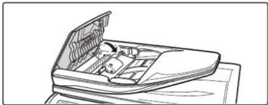 SHARP MX-C312 - REINIGEN DER ROLLEN DES AUTOMATISCHEN ORIGINALEINZUGS - 5