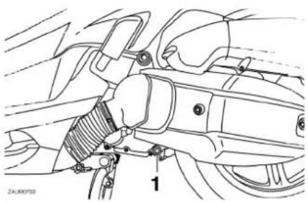 YAMAHA X-max 125 (2008) - REGELMÄSSIGE WARTUNG UND KLEINERE REPARATUREN - 1