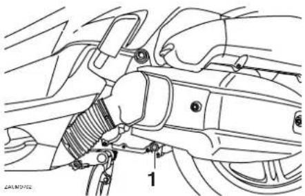YAMAHA X-max 125 (2010) - REGELMÄSSIGE WARTUNG UND EINSTELLUNG - 1
