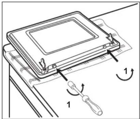 AEG 40045VA-WN - Ausbauen von Backofentür und Glasscheibe - 4