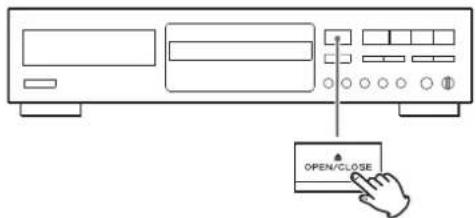 TEAC CD-RW980 - Druk op OPEN/CLOSE (▲) om de lade te sluiten. - 1
