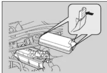 Honda Accord Sedan (2014) - Engine Compartment Fuse Box - 1