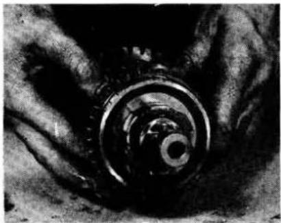 JAGUAR MK1 (1969) - FIG.6.5. THE GEARS, JC GEARBOX - 19