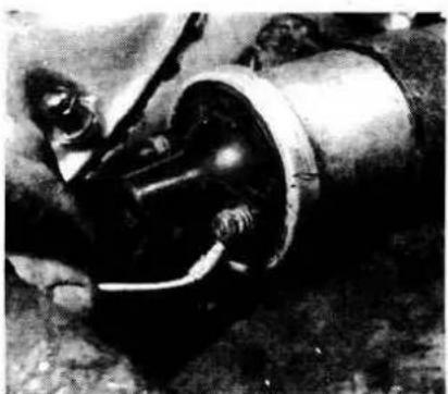JAGUAR MK1 (1969) - Engine removal with gearbox - lifting upwards - 34