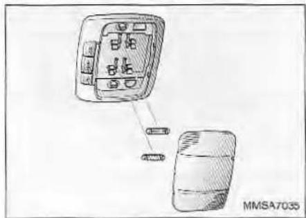 KIA Magentis (2003) - DOME LIGHT BULB REPLACEMENT - 1