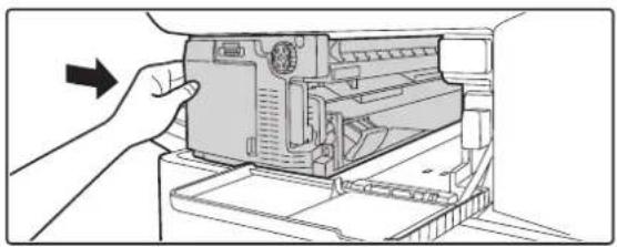 SHARP MX-4501N - Wechseln Sie den Heftklammernkasten aus. - 1
