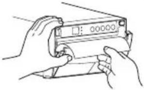 MITSUBISHI P93DE - USE OF CLEANING PAPER - 2