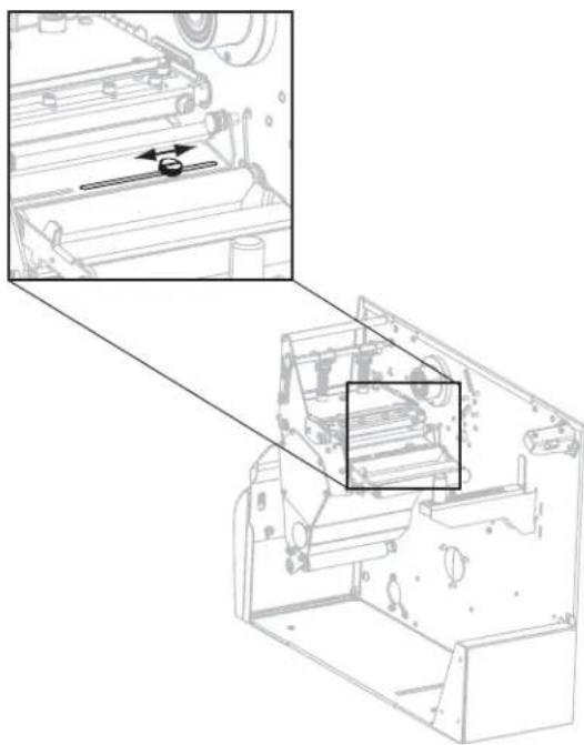 ZEBRA 105SLPlus - Um das Oberteil des Mediensensors an der Innenkante des Mediums zu positionieren, führen Sie folgende Schritte aus: - 3