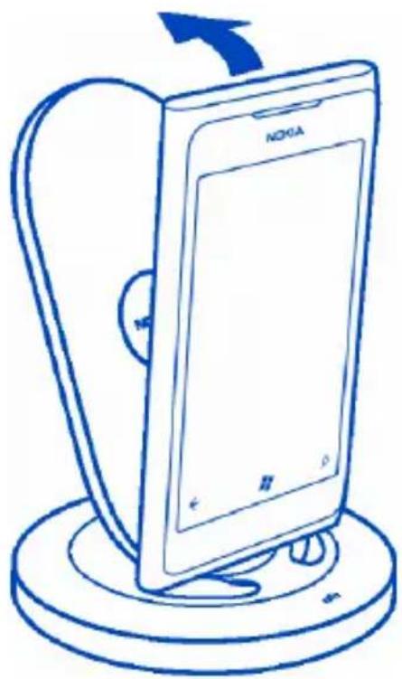 NOKIA DT-910 - Laden Ihres Mobiltelefons oder eines anderen Geräts - 1