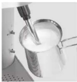 Rommelsbacher EKS 2000 - Milch aufschäumen - 12
