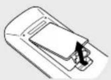 KENWOOD K-711 - Einlegen der Fernbedienungsbatterien - 1