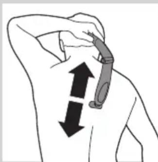 PHILIPS BG2030 - Shaving with the back shaving attachment (BG2036/BG2038 only) - 3