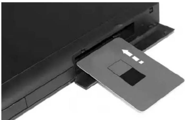 TechnoTrend C834 - ●Smartcard einstecken - 2