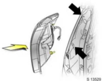 Vauxhall Antara (2007) - Brems-, Rück-, Blink-, Rückfahr- und Nebelschlussleuchte - 1