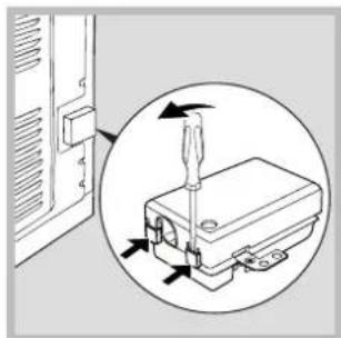 Hotpoint Ariston FKQ 898E C.20 (K)/HA - Anschluss des Netzkabels - 1