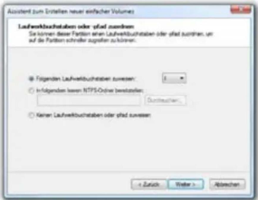 Assistent zum Erstellen neuer einfacher Volumes Laufwerkbuchstaben oder pfad zuordnen Sie können dieser Partition einen Laufwerkbuchstaben oder pfad zuordnen, um auf die Partition schneller zugreifen zu können. ● Folgenden Laufwerkbuchstaben zuverzen: ○ Infolgenden lassen NTPS-Online bereinstellen: Durchschnitt: ○ Keinen Laufwerkbuchstaben oder pfad zuverzen + Zutzk Weiter > Abzuschen