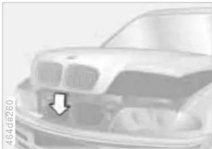 BMW 318i (2000) - Motorhaube - 1