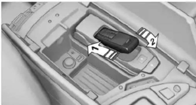 BMW 535d (2012) - Snap-in-Adapter einsetzen - 3