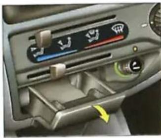 CITROEN Saxo (1999) - KOMFORTAUSSTATTUNG INNENRAUM - 1