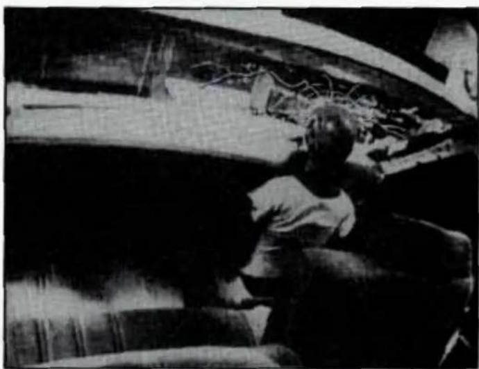 Buick Century (1995) - Why Safety Belts Work - 4