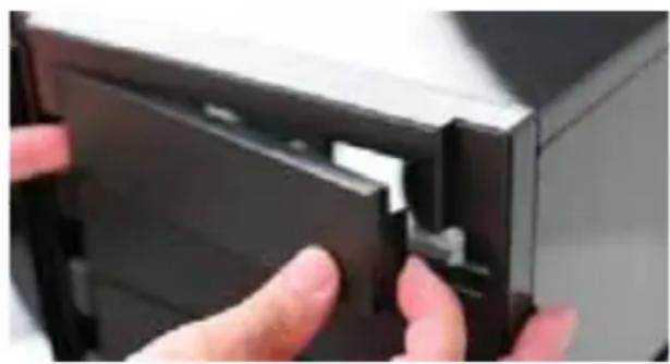 ANTEC Sonata Elite - Installation von 5,25"-Laufwerken - 1