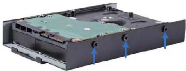 Geovision GV‐SNVR0400F - Installing the Hard Drive - 4