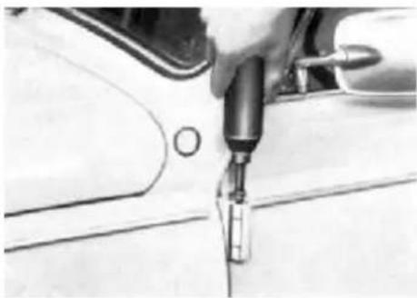 VOLKSWAGEN Beetle VW 1302 (1970) - Scharniere und Schlösser - 1