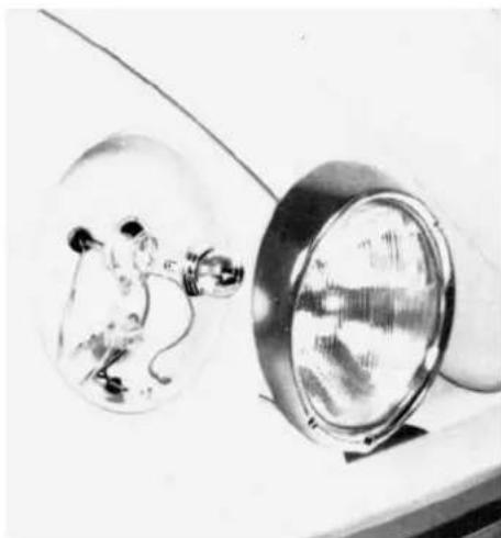 VOLKSWAGEN Beetle VW 1302 (1970) - Glühlampen ersetzen - 1