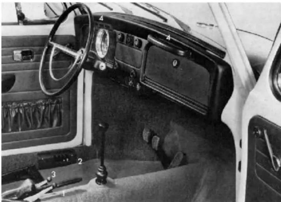 VOLKSWAGEN Beetle VW 1302 S (1970) - Schiebedach - 2