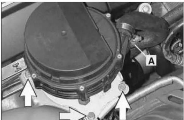 Close-up of a mechanical assembly with labeled component A and directional arrows indicating movement (no readable text or symbols)
