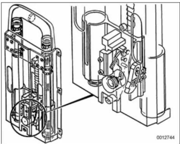 Technical line drawing of mechanical assembly with internal components (no text or symbols)
