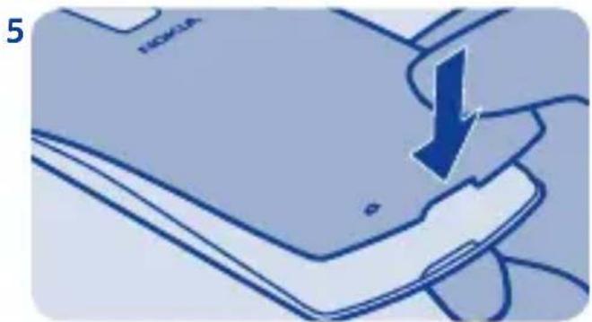 NOKIA Lumia 205 - Einsetzen von SIM-Karte und Akku - 4
