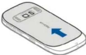 NOKIA Oro - Eine Speicherkarte einsetzen - 1