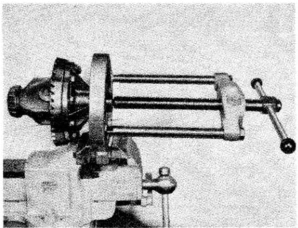 TRIUMPH TR2 (1953) - REAR AXLE - 1