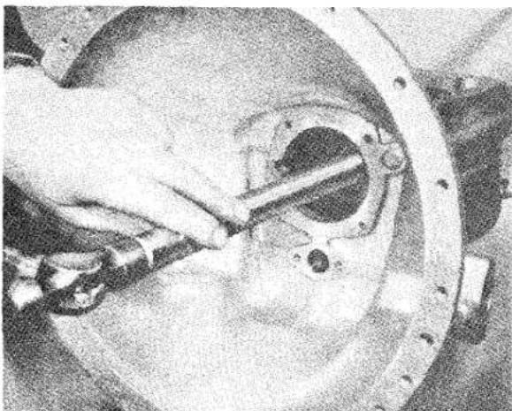 TRIUMPH TR2 (1953) - GEARBOX - 1