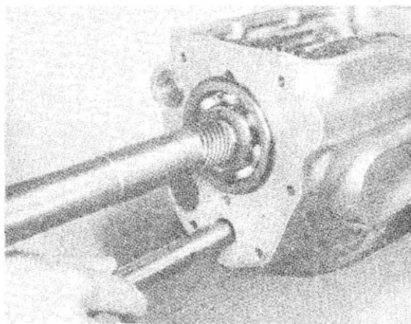 TRIUMPH TR2 (1953) - GEARBOX - 2