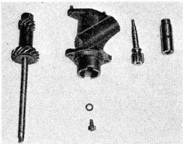 TRIUMPH TR2 (1953) - ENGINE - 1