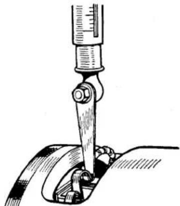 TRIUMPH TR2 (1953) - ELECTRICAL EQUIPMENT - 1