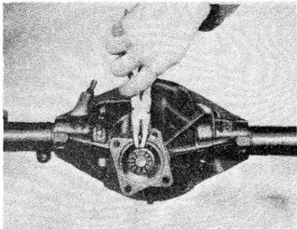 TRIUMPH TR2 (1953) - REAR AXLE - 2