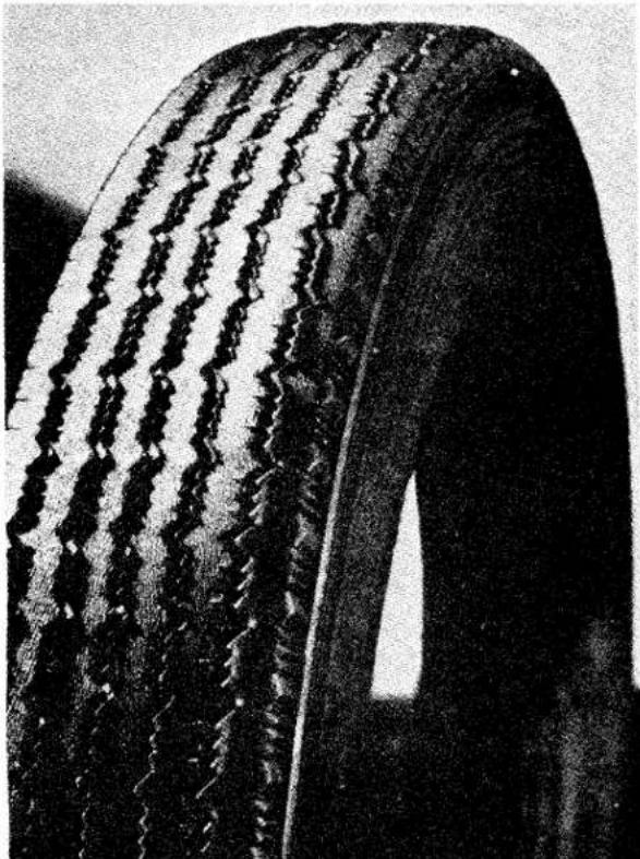 TRIUMPH TR2 (1953) - WHEELS AND TYRES - 1