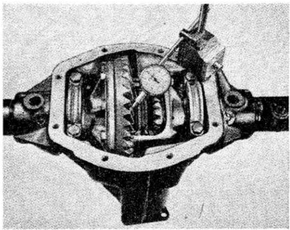 TRIUMPH TR2 (1953) - REAR AXLE - 2