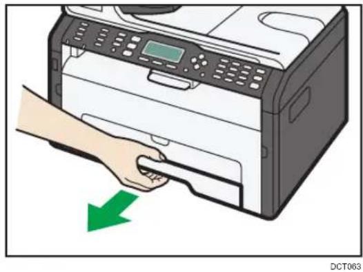 RICOH SP 211 - Einlegen von Papier in Magazin 1 - 1