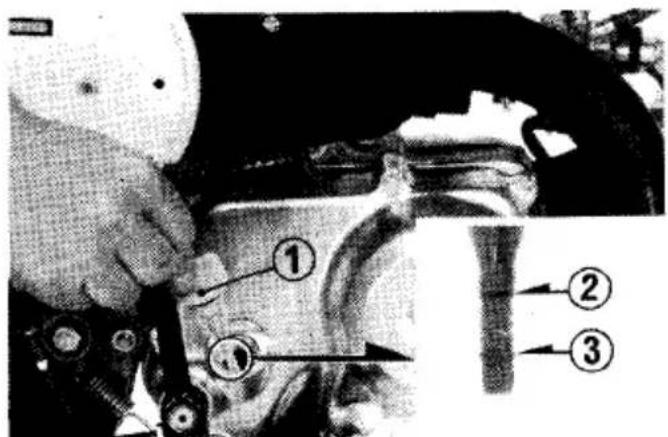 Technical diagram showing mechanical assembly with numbered components and labeled parts