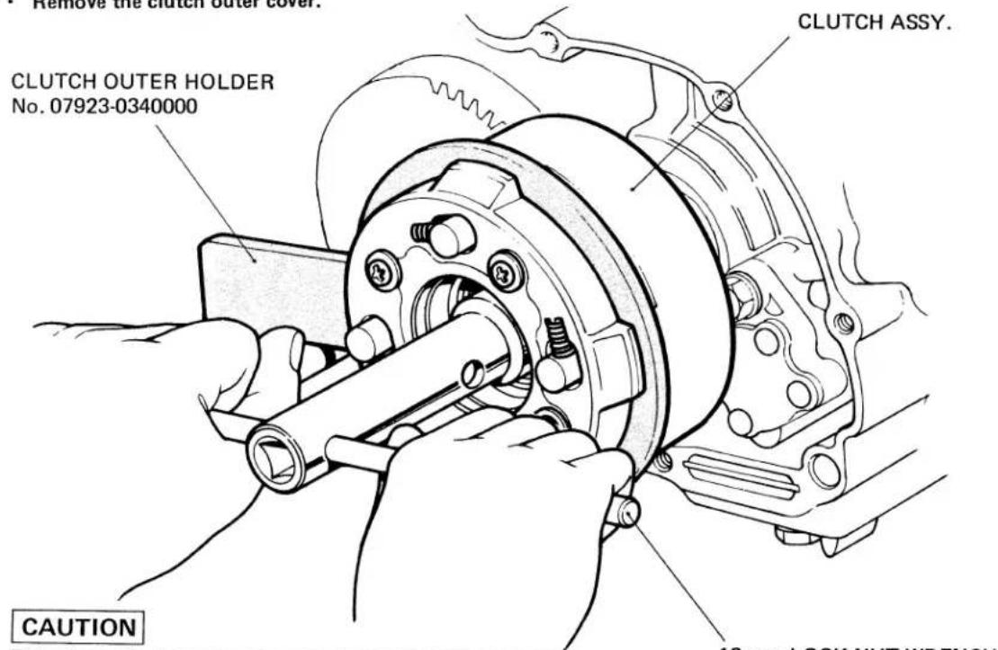 CLUTCH OUTER HOLDER No. 07923-0340000 CLUTCH ASSY. CAUTION