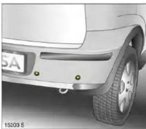 OPEL Combo (2005) - Aktive Kopfstützen \* - 1