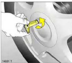 OPEL Astra (2003) - Hinweise zum Notrad \* - 19