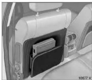 OPEL Omega (2002) - Zubehörsteckdose - 10