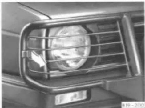 VOLKSWAGEN Golf Country (1990) - FAHRZEUGPFLEGE - 1