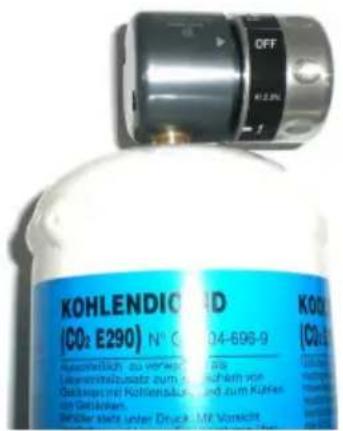 KOHLENDIC (CO₂ E290) N° C 104-696-9 KOH (CO₂)