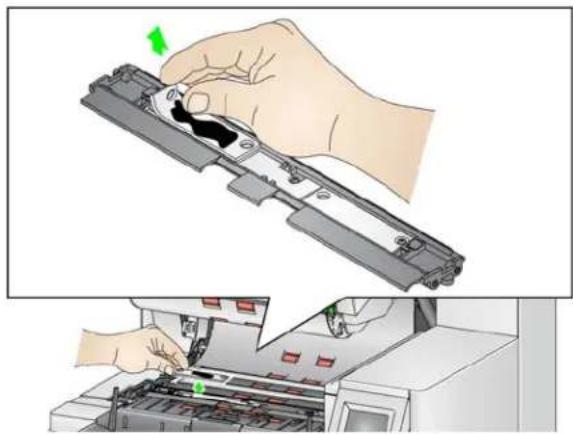 KODAK i5650V - Einsetzen/ Auswechseln der Ablegestreifen (nur vorderer Drucker) - 2